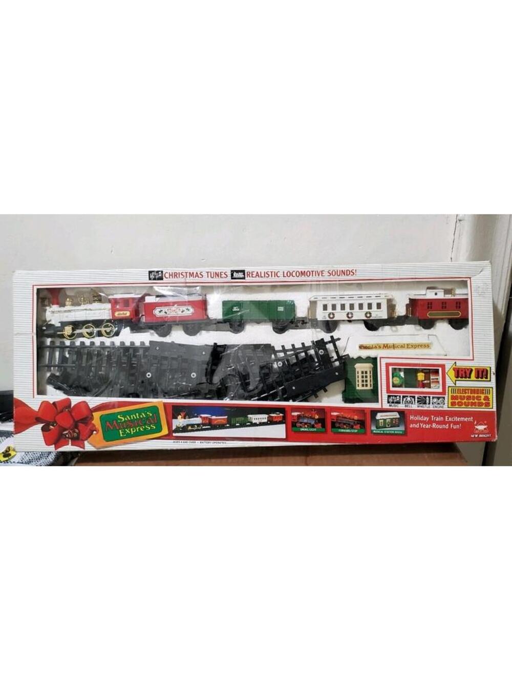 New Bright Santa’s Musical Express Christmas Train Set Lights Sounds Battery Ope